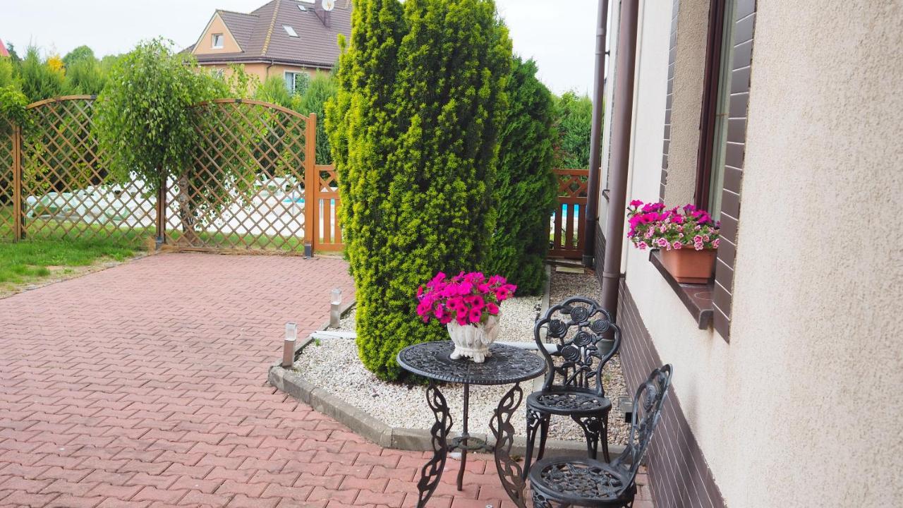 Riviera -Adults Only Villa Rewal Exterior photo